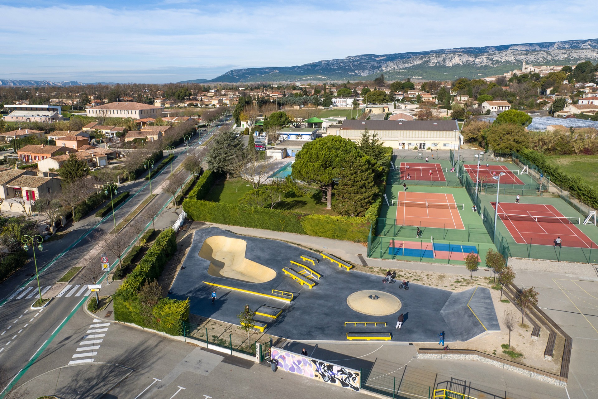 Mallemort Skatepark Mallemort Skate Spot 3/5