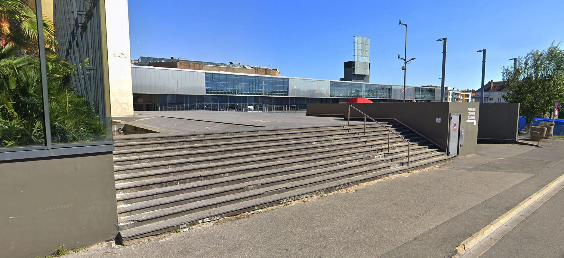 Casino Dunkerque Skate Spot