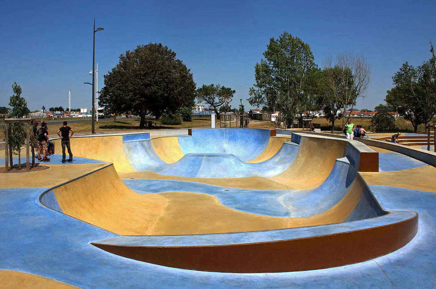 La Faute sur Mer Skatepark L' Aiguillon la Presqu'île Skate Spot 5/5