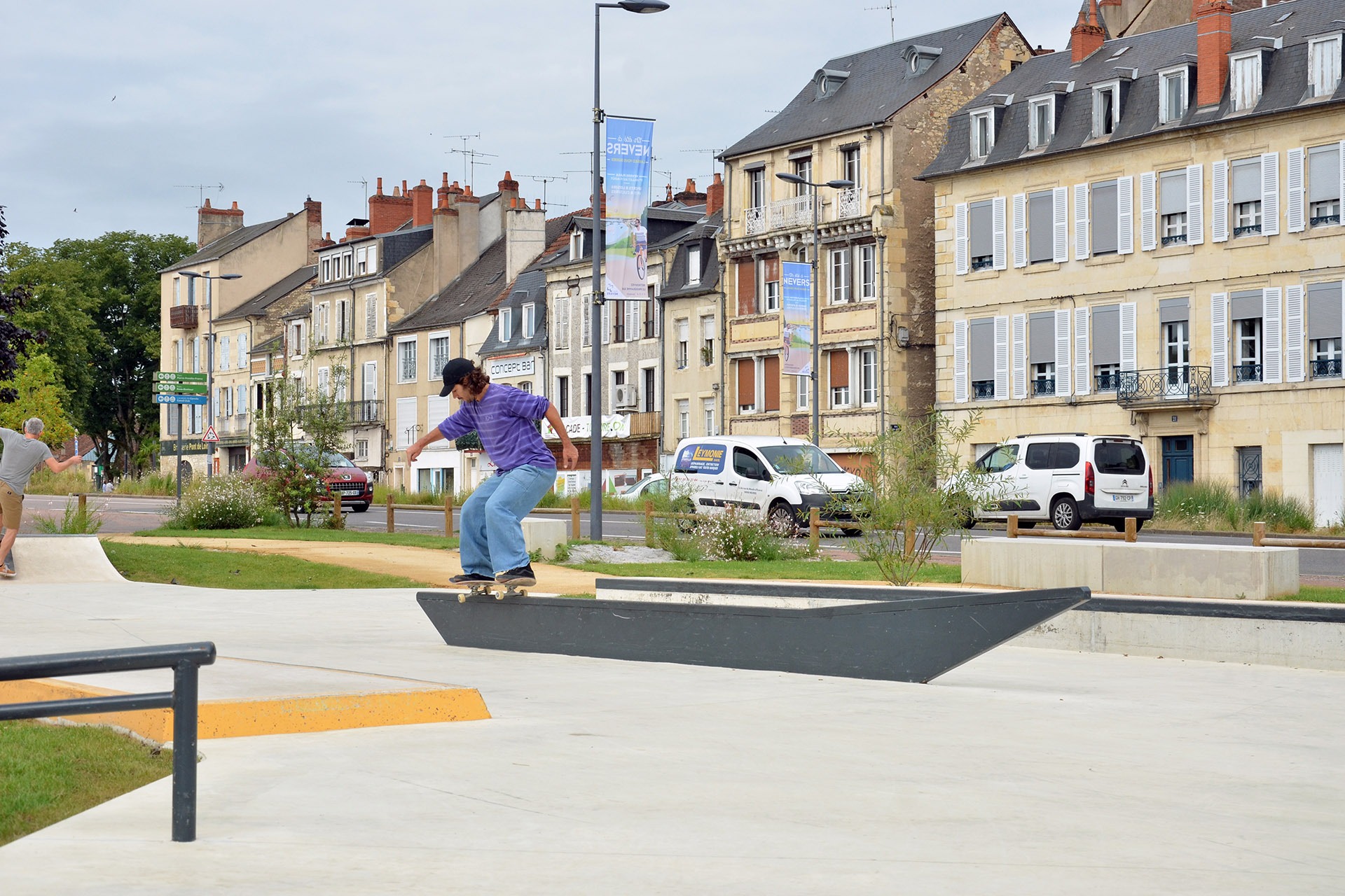 La Maison Skatepark Nevers Skate Spot 4/5