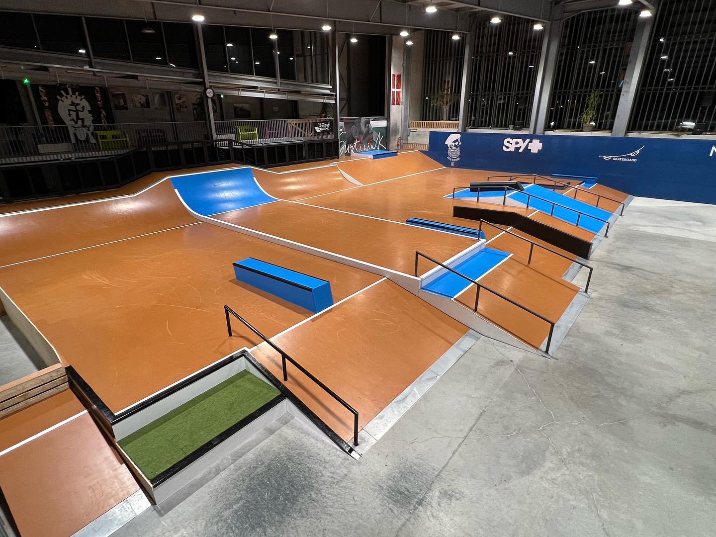Lassosalai Indoor Biarritz Skate Spot 5/5