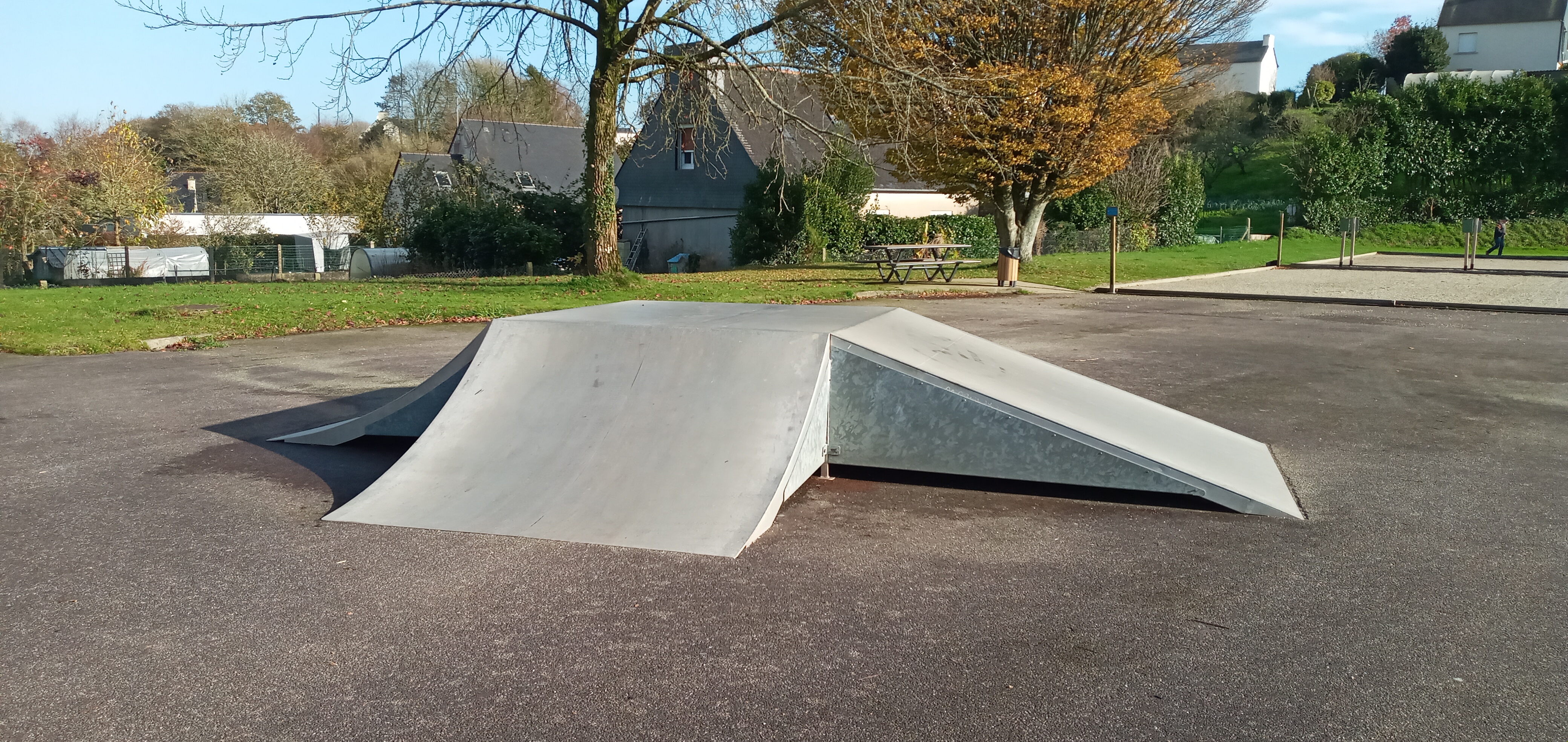 Le Stade Landrévarzec Skate Spot