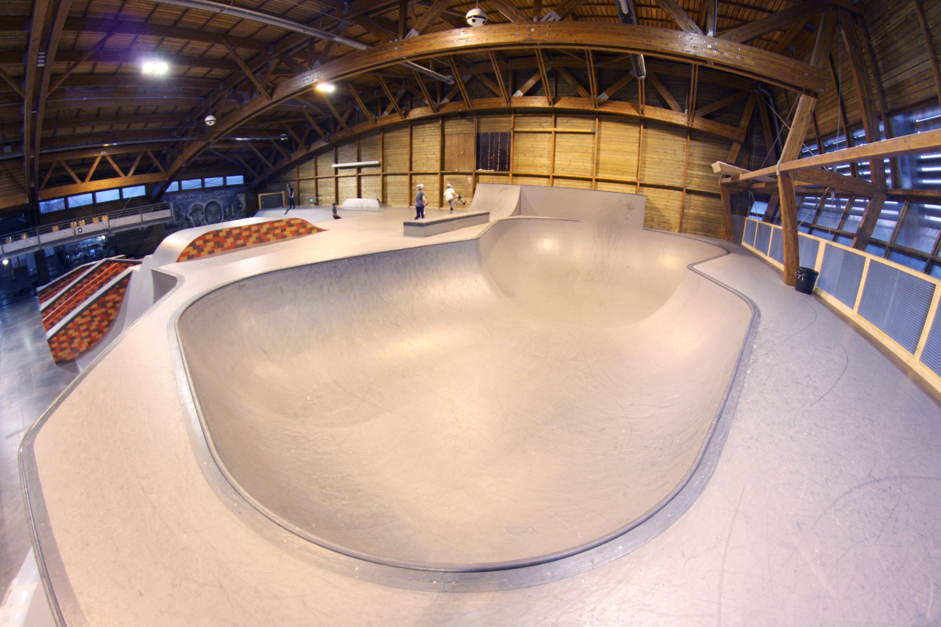 Gerland Indoor Lyon Skate Spot 5/5