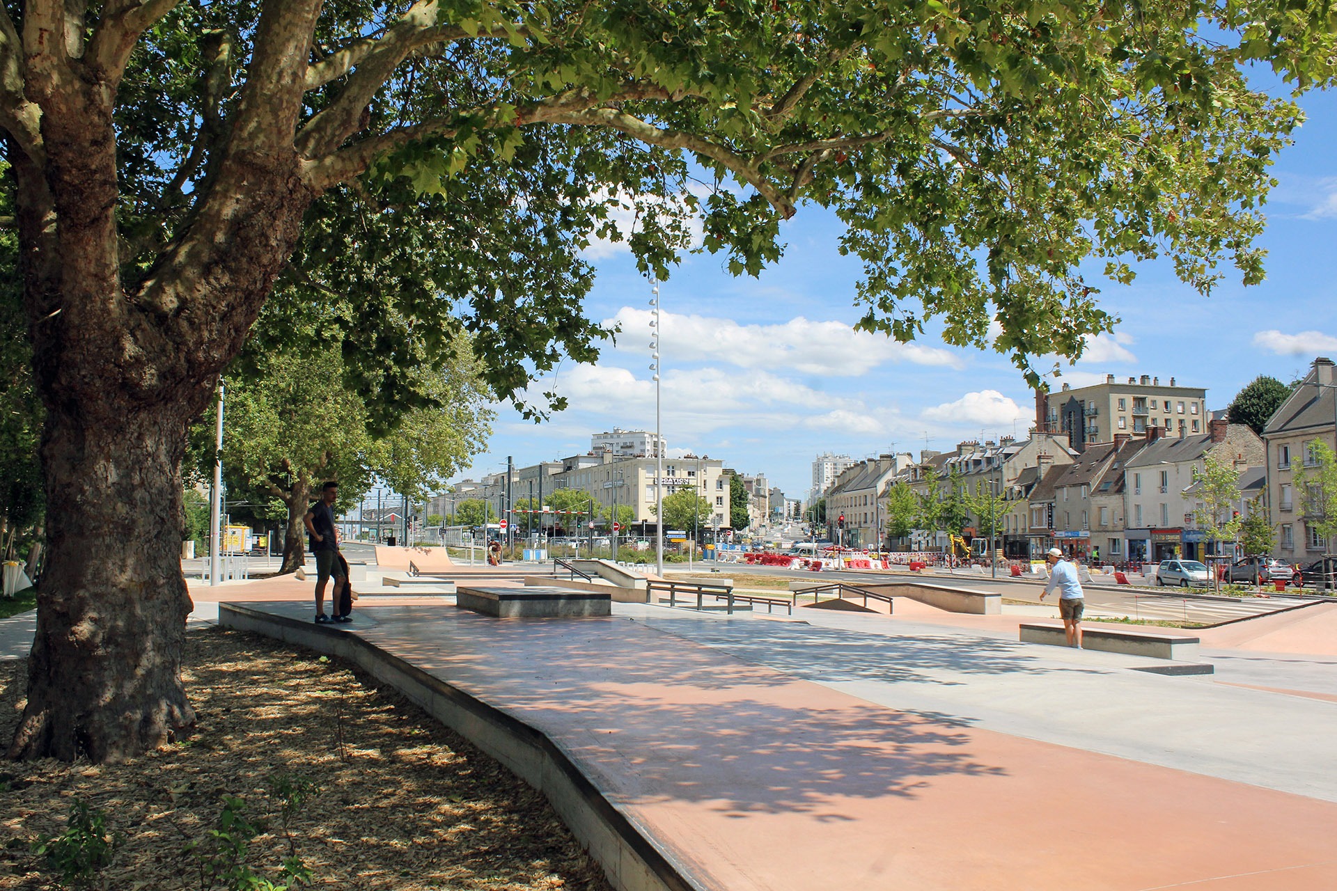 La Rue d' Auge Spot Street Caen Skate Spot 4/5