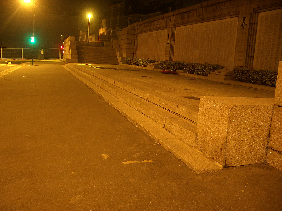 Les 50 Otages Spot Street Nantes Skate Spot 5/5