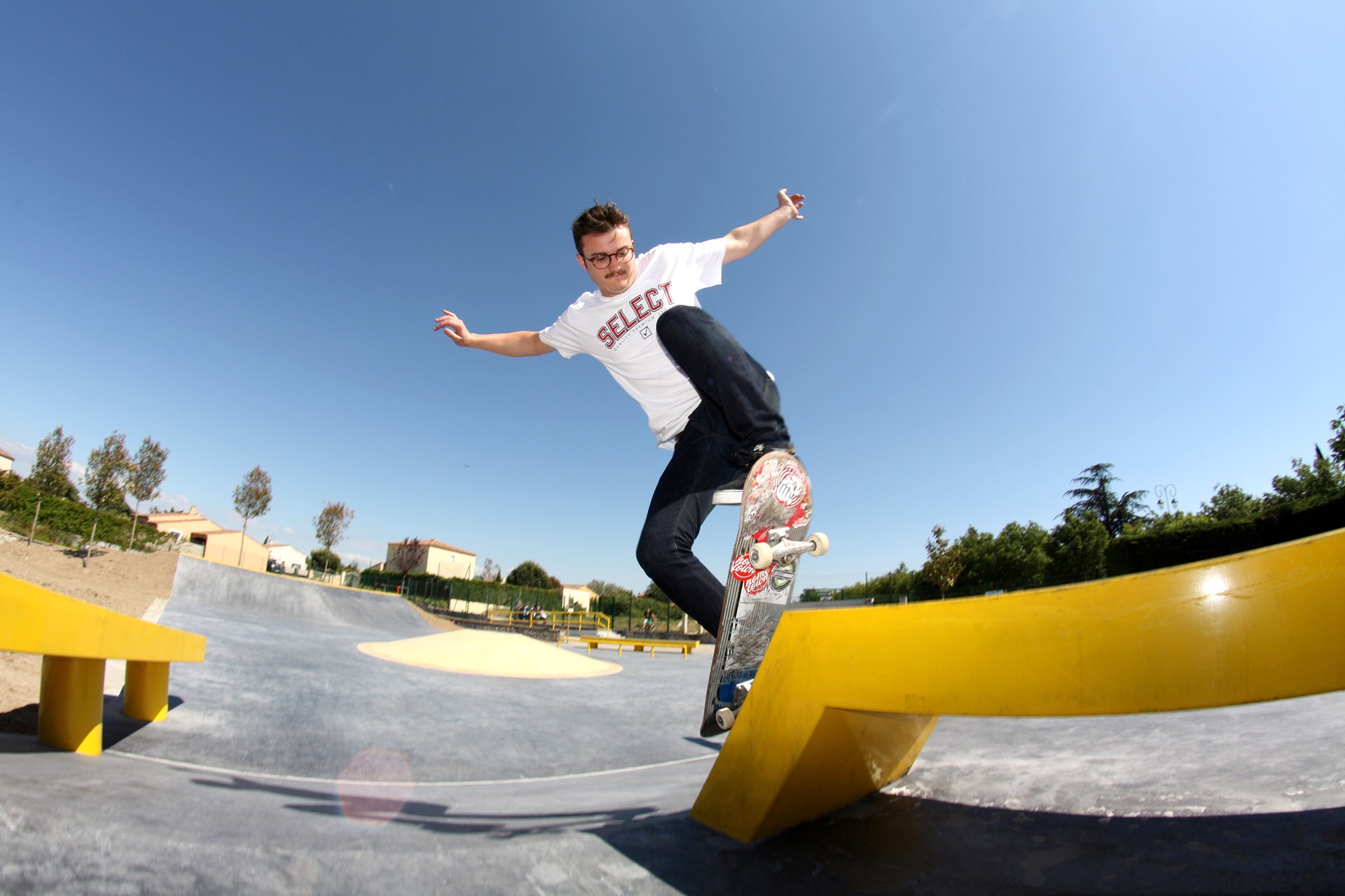 Mallemort Skatepark Mallemort Skate Spot 3/5
