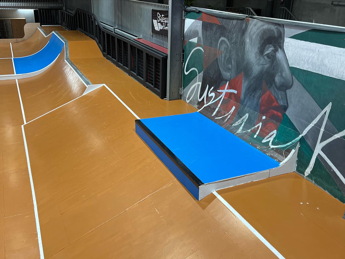 Lassosalai Indoor Biarritz Skate Spot 5/5