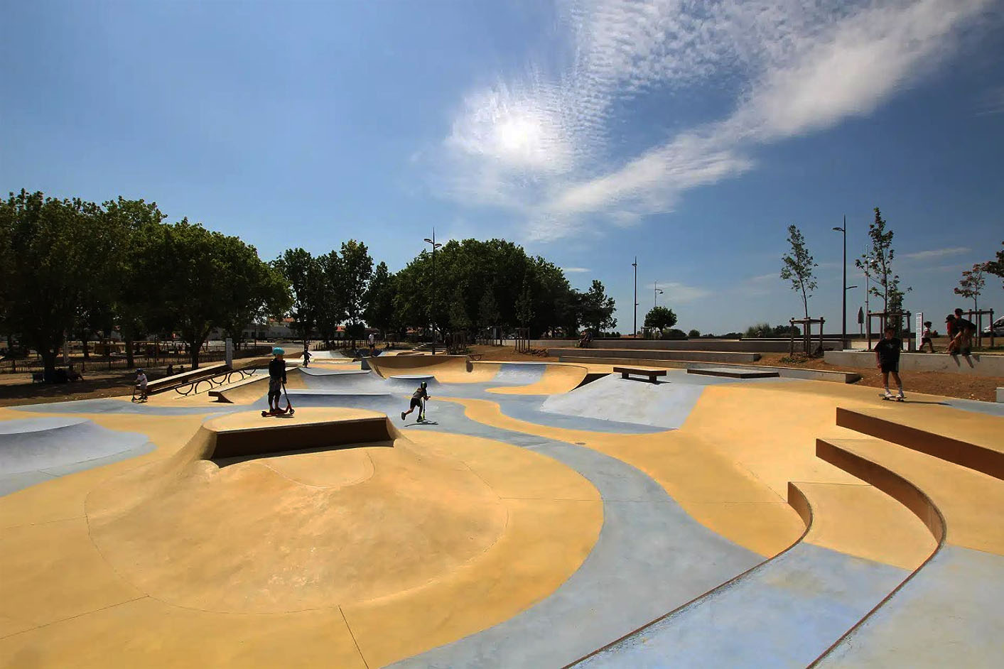 La Faute sur Mer Skatepark L' Aiguillon la Presqu'île Skate Spot 5/5