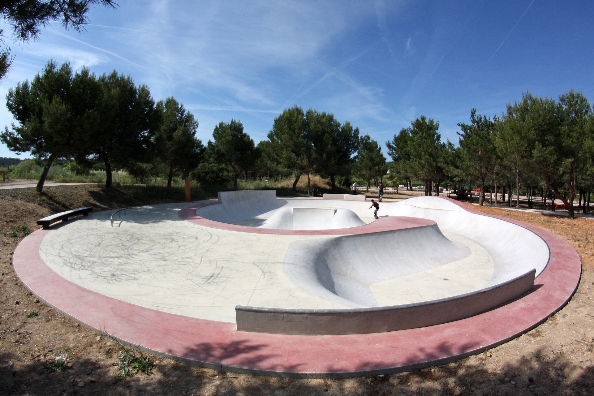 Le petit lodi Saint Victoret Skate Spot