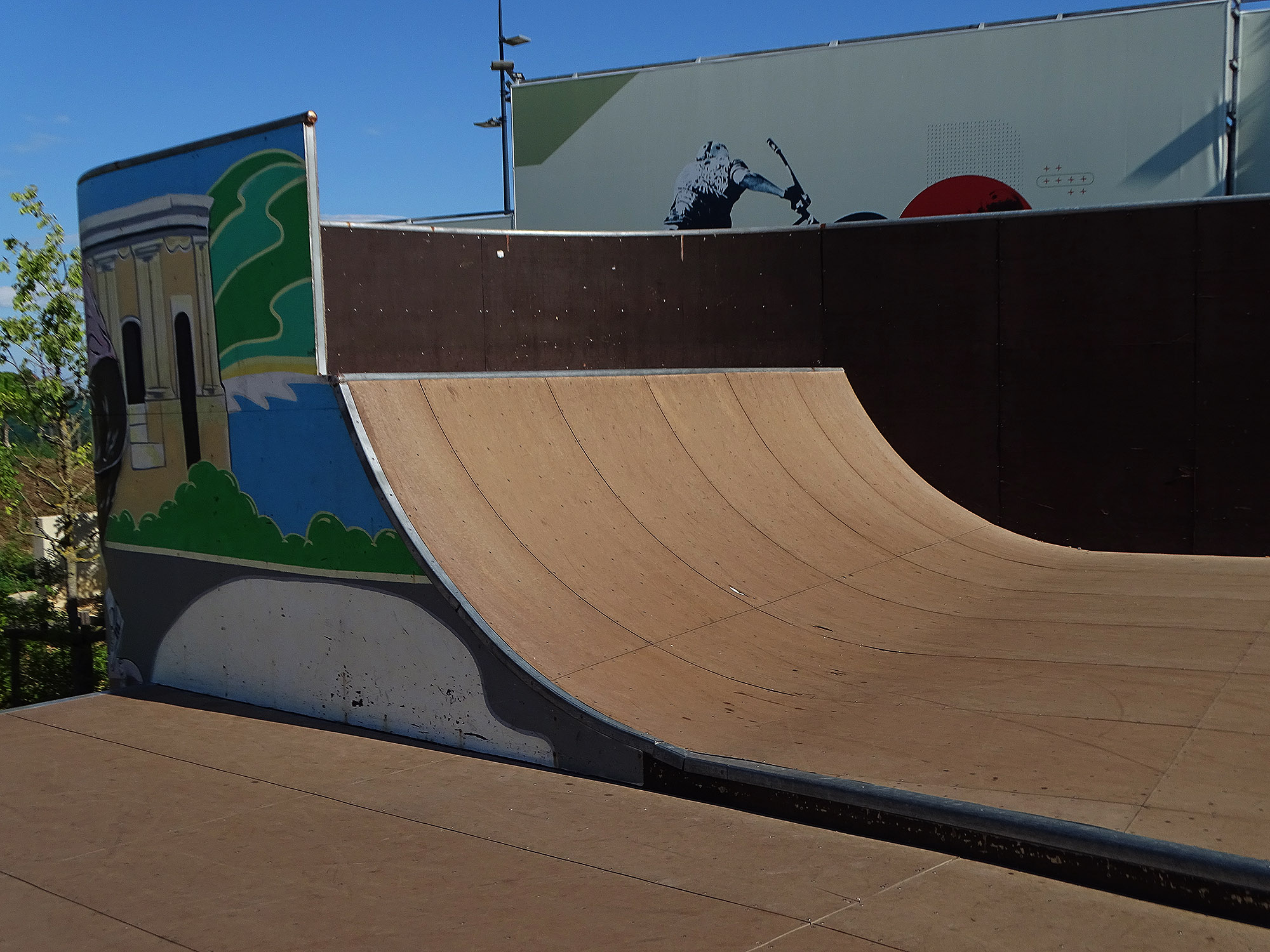 Grammont Park Skatepark Montpellier Skate Spot 5/5