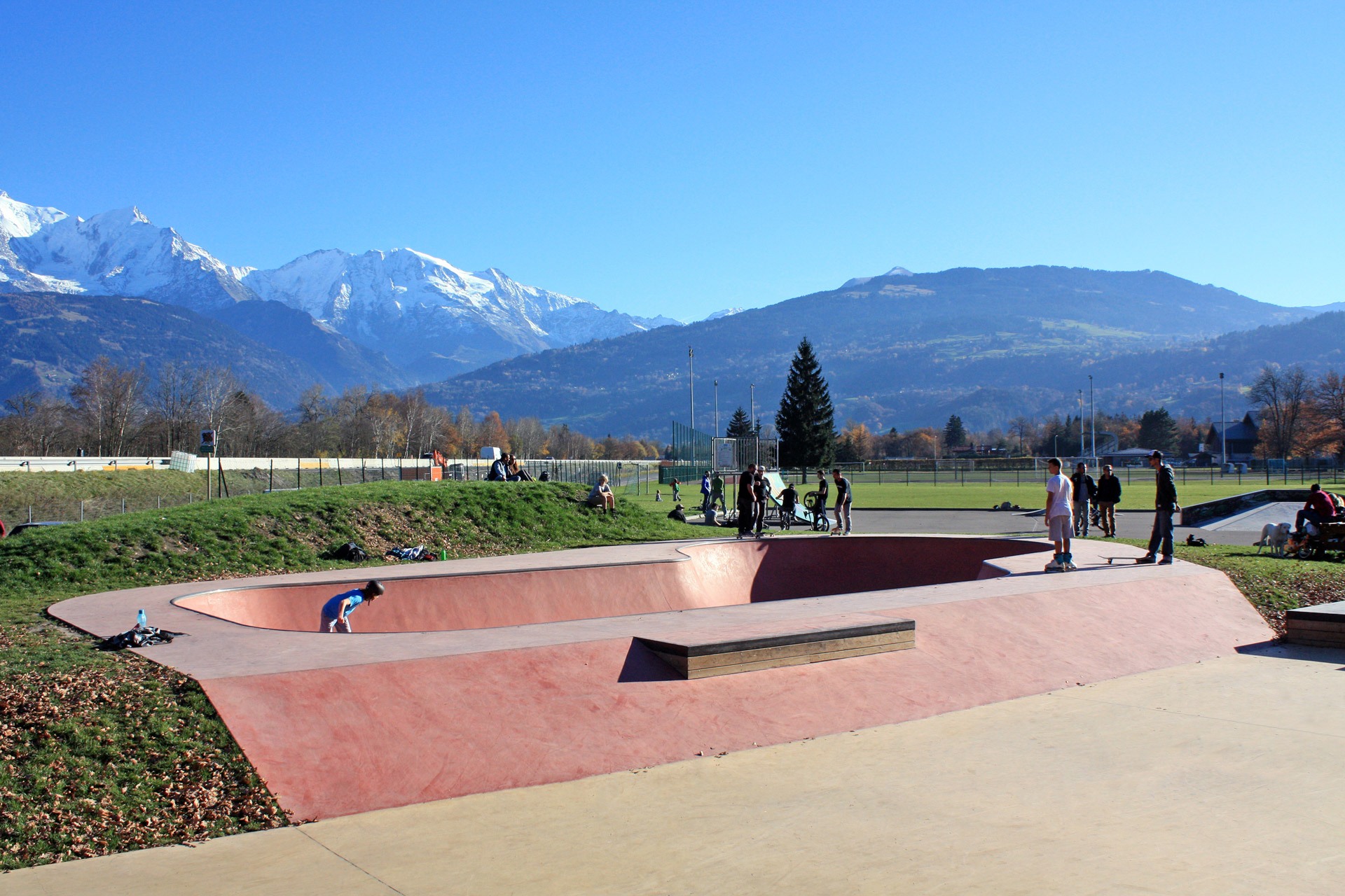 sallanches Skatepark Sallanches Skate Spot 4/5