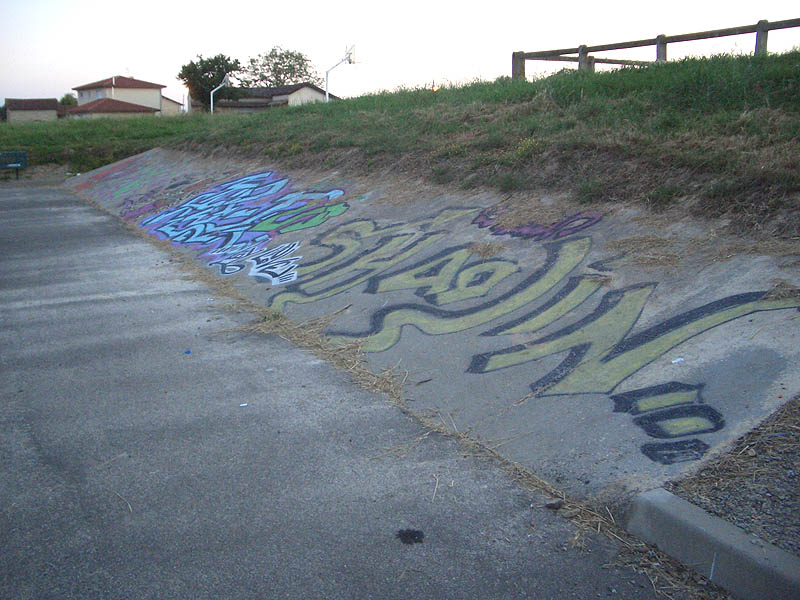 Mexico Skatepark Aire sur l'Adour Skate Spot 2/5
