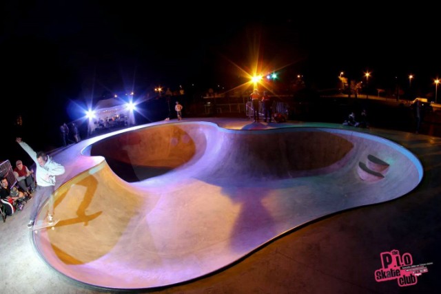 PLO Bowl Plougastel Daoulas Skate Spot
