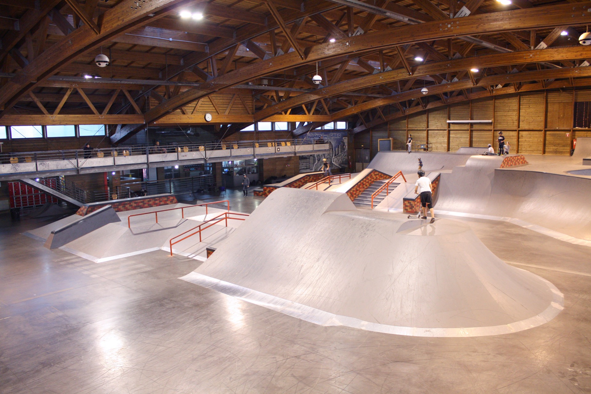 Gerland Indoor Lyon Skate Spot 5/5