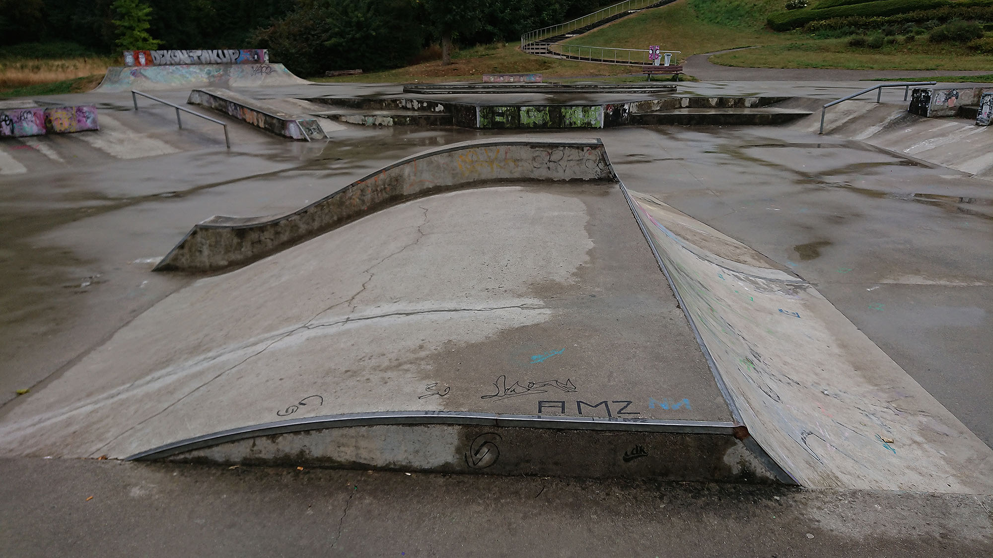 Europe Skatepark Saint Quentin Skate Spot 4/5