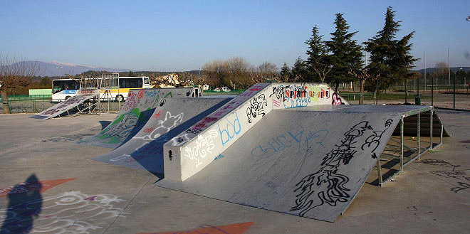 Old Park Skatepark Carpentras Skate Spot 2/5