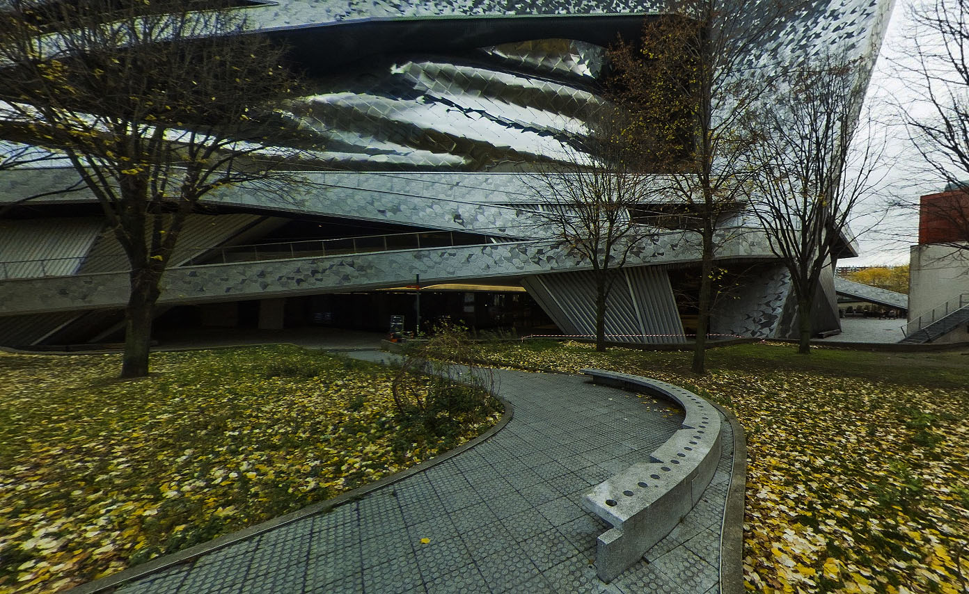 Cité de la Musique Spot Street Paris Skate Spot 3/5