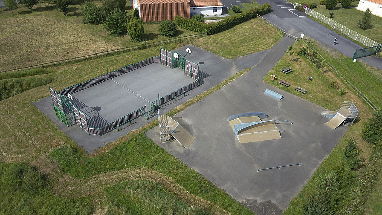 Caserne de Pompiers Brains Skate Spot