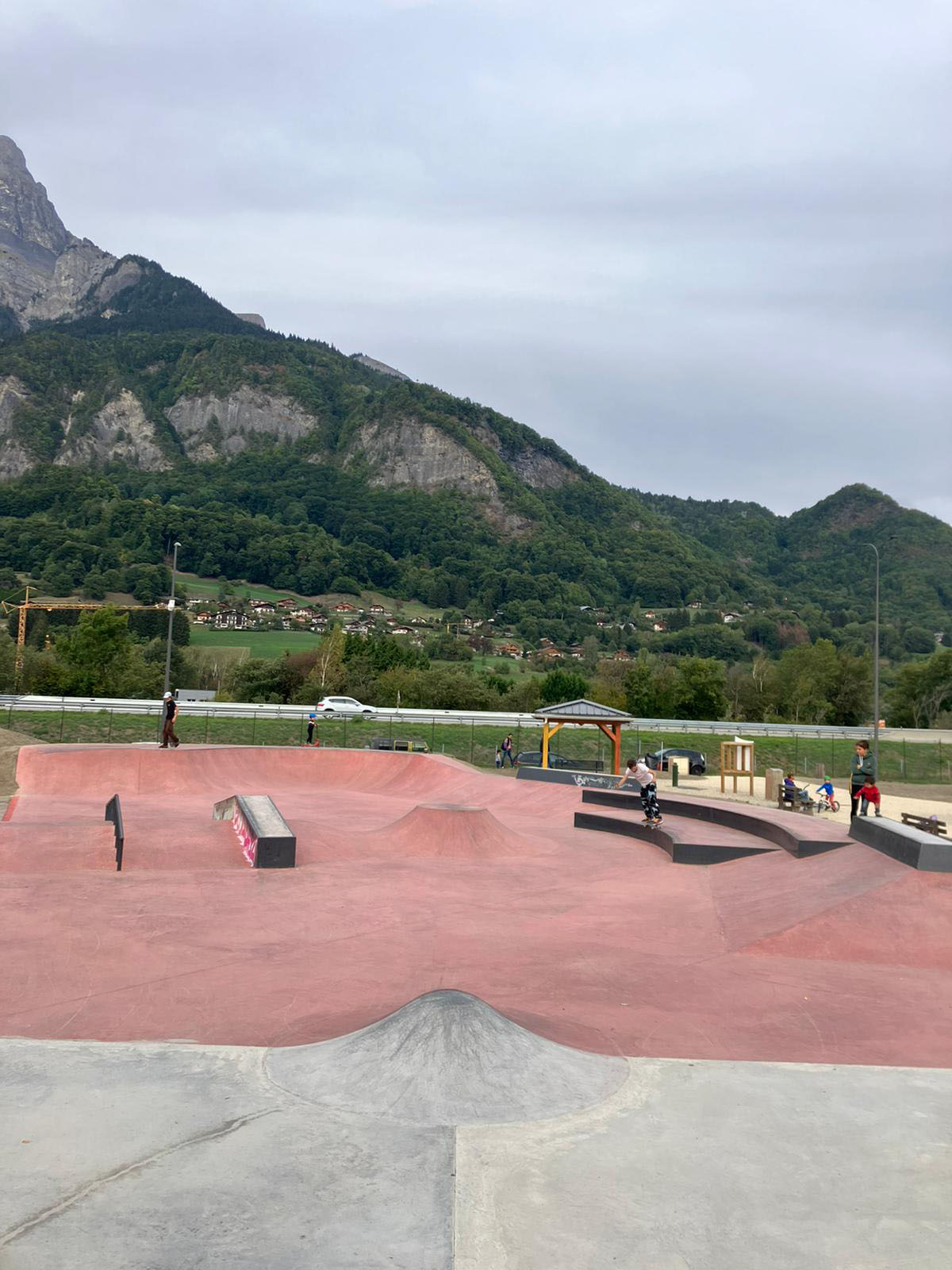 sallanches Skatepark Sallanches Skate Spot 4/5