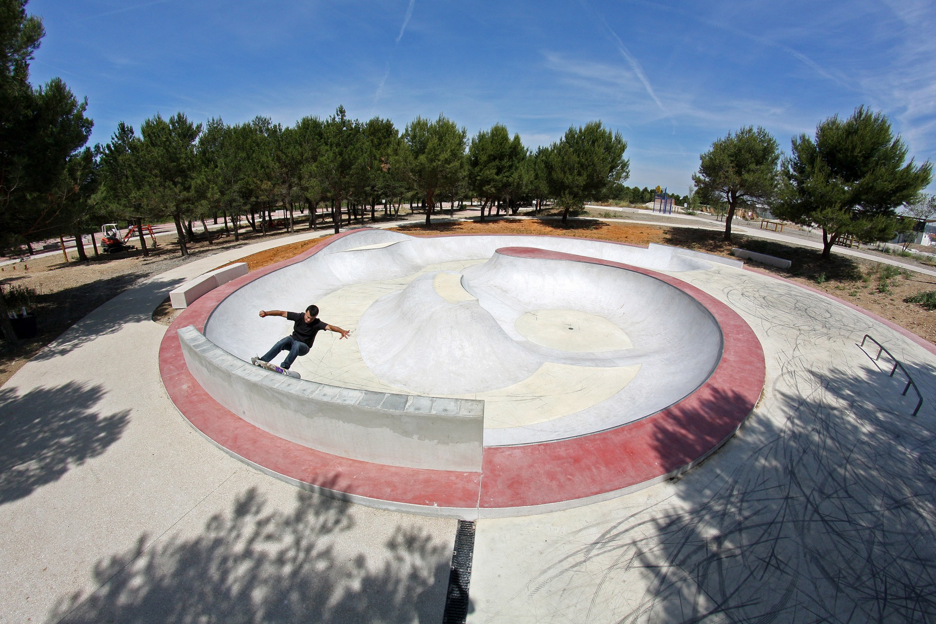 Le petit lodi Saint Victoret Skate Spot