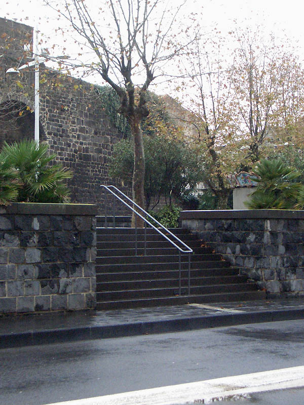 L' Esplanade Spot Street Agde Skate Spot 2/5