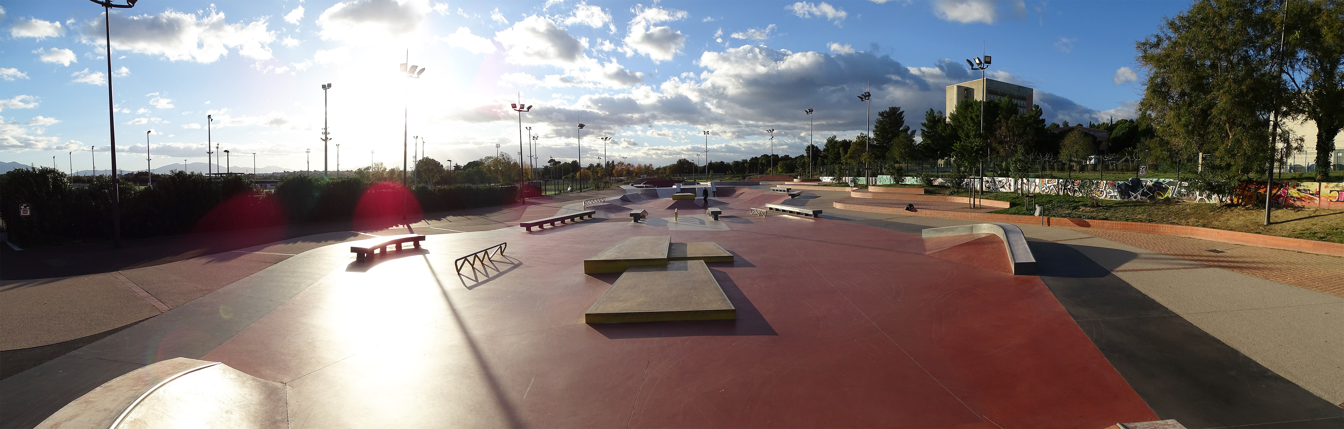 Le Moulin à Vent Skatepark Perpignan Skate Spot 5/5