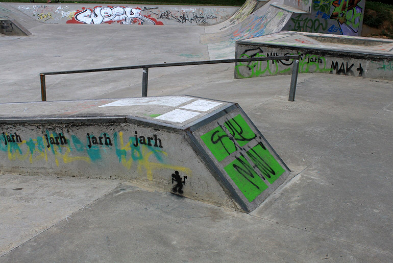 Europe Skatepark Saint Quentin Skate Spot 4/5