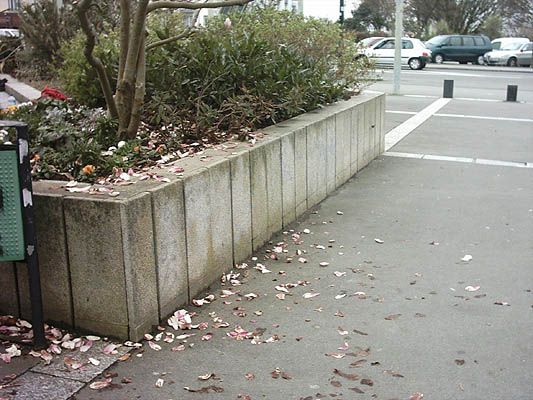 Le Quartz Plaza Brest Skate Spot 4/5