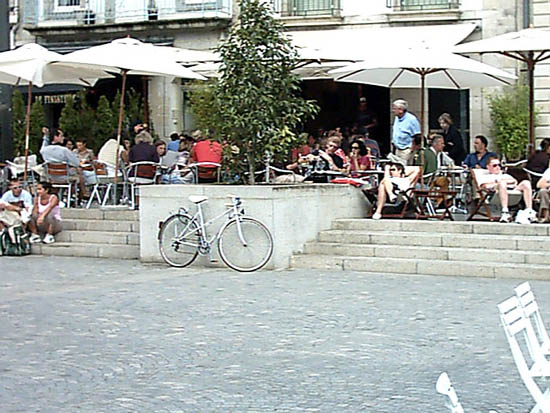 Cathédrale Spot Street Quimper Skate Spot 3/5