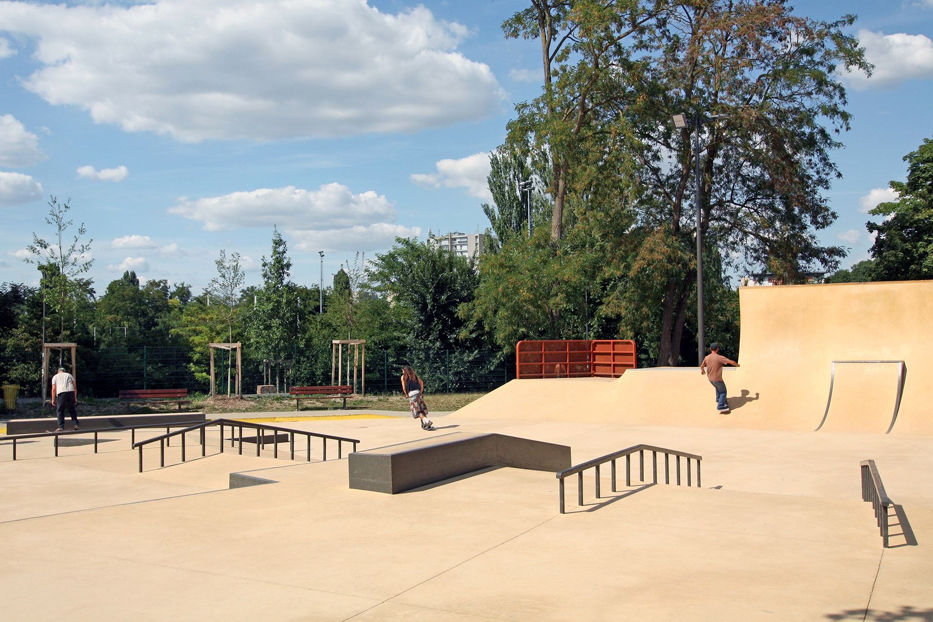 La Poterne Skatepark Massy Skate Spot 4/5