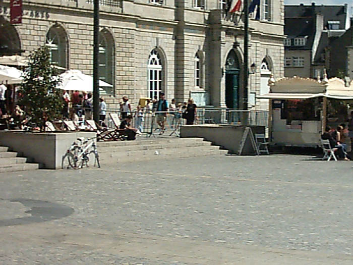Cathédrale Spot Street Quimper Skate Spot 3/5