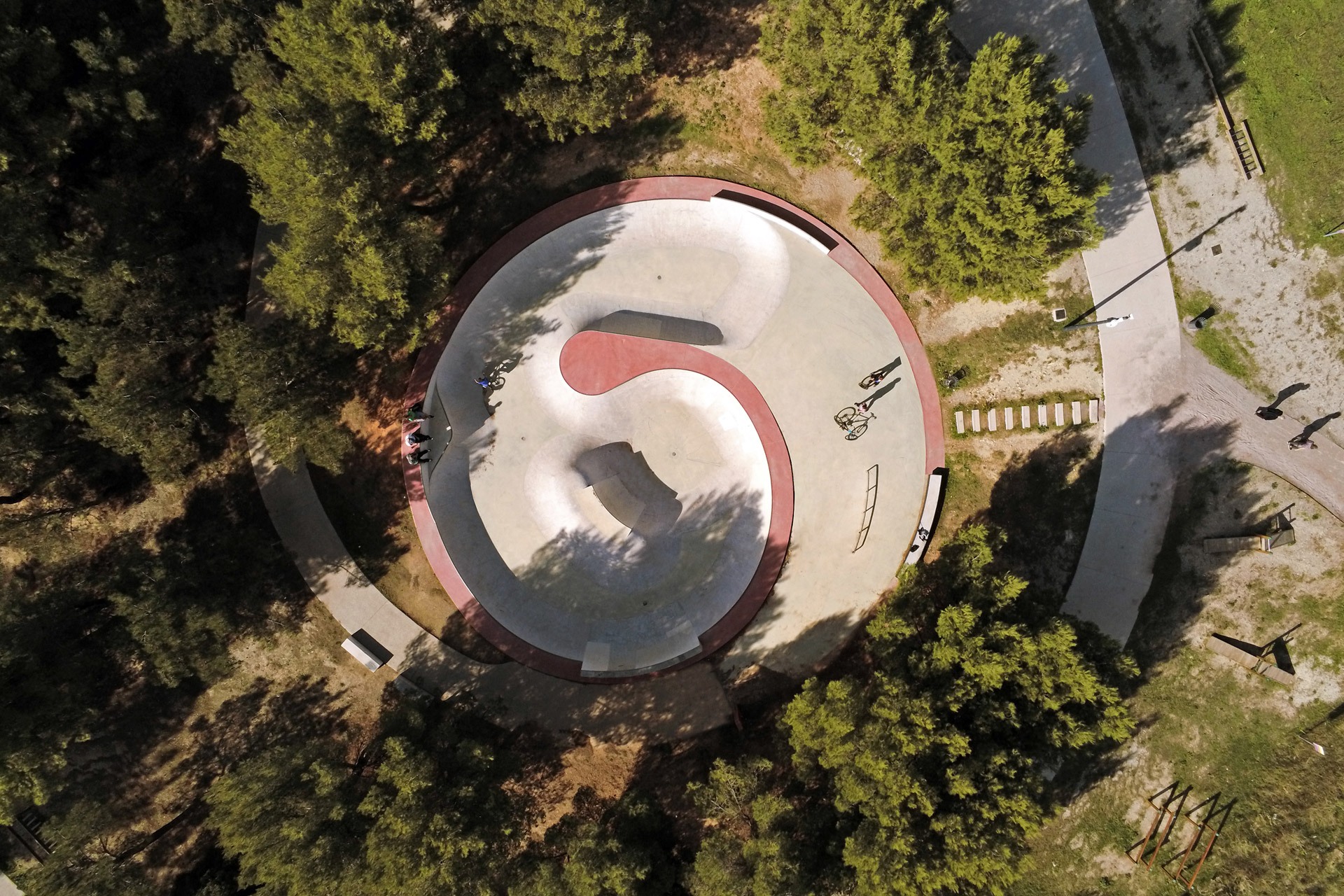 Le petit lodi Bowl Saint Victoret Skate Spot 4/5