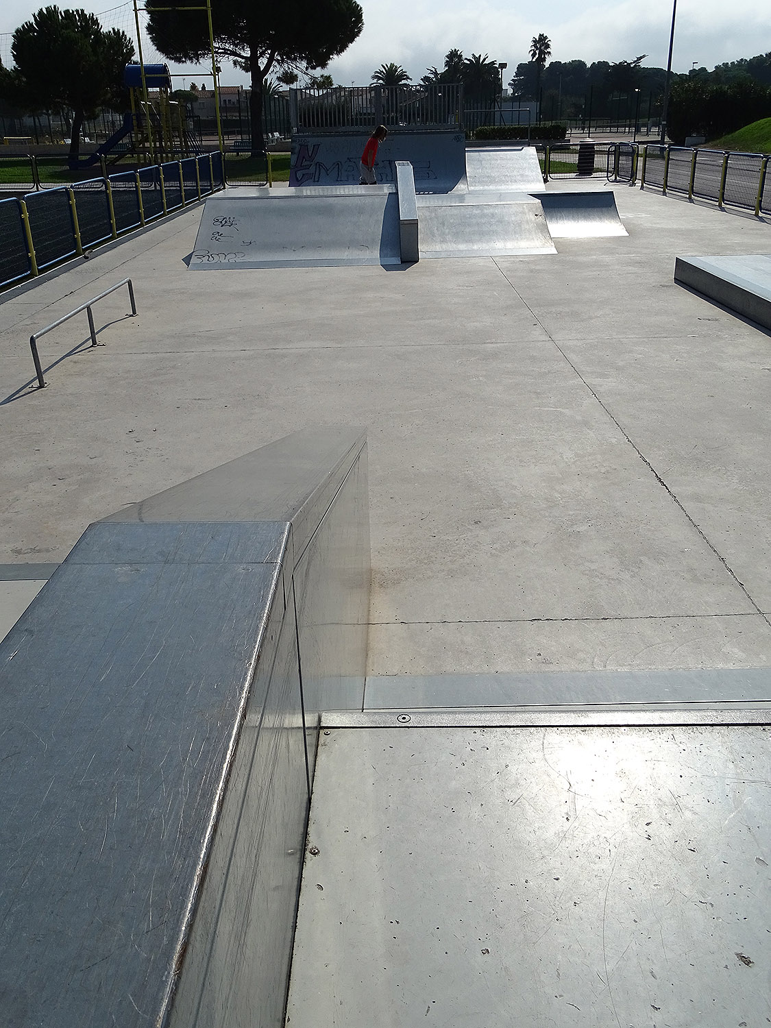 Le Grau du Roi Skatepark Le Grau du Roi Skate Spot 2/5