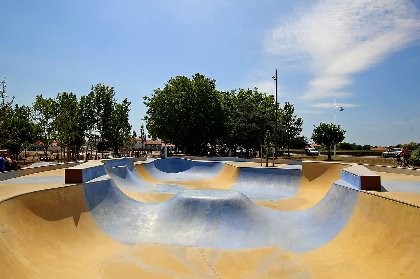 La Faute sur Mer Skatepark L' Aiguillon la Presqu'île Skate Spot 5/5