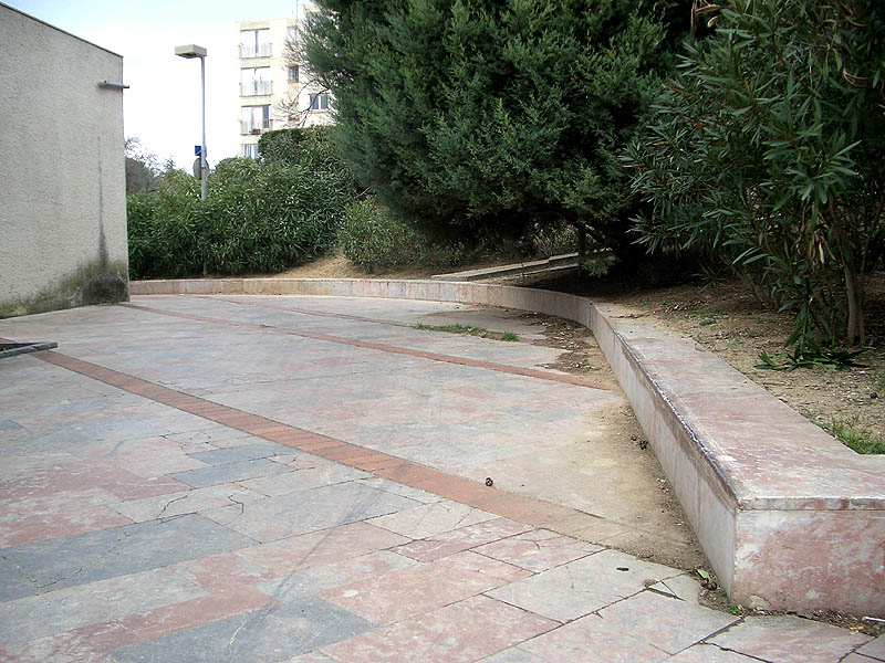 La Deveze Spot Street Béziers Skate Spot 4/5