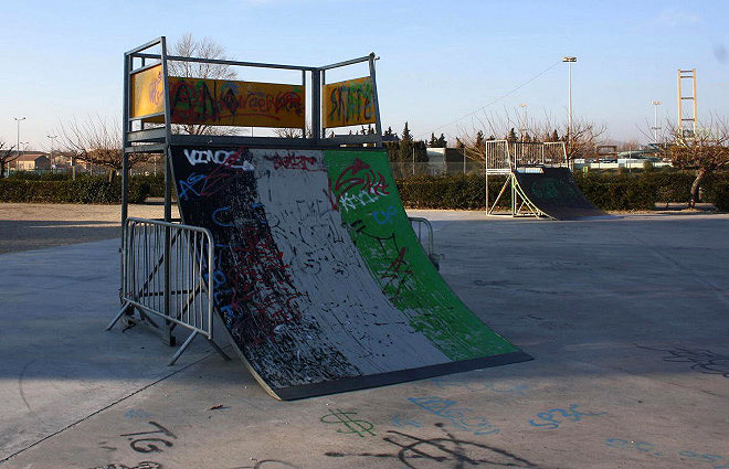 Old Park Skatepark Carpentras Skate Spot 2/5
