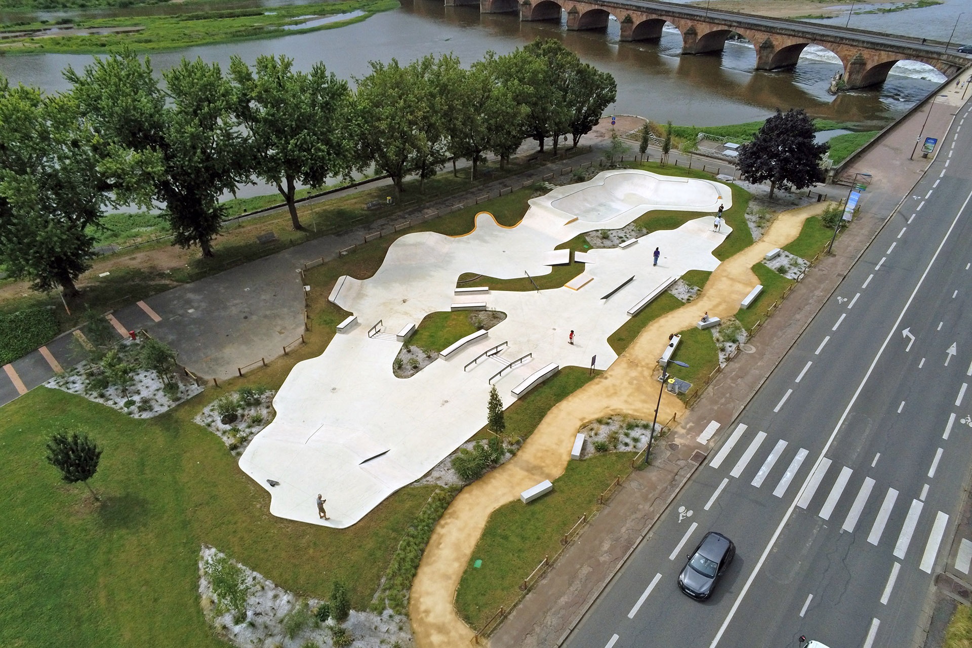 La Maison Nevers Skate Spot