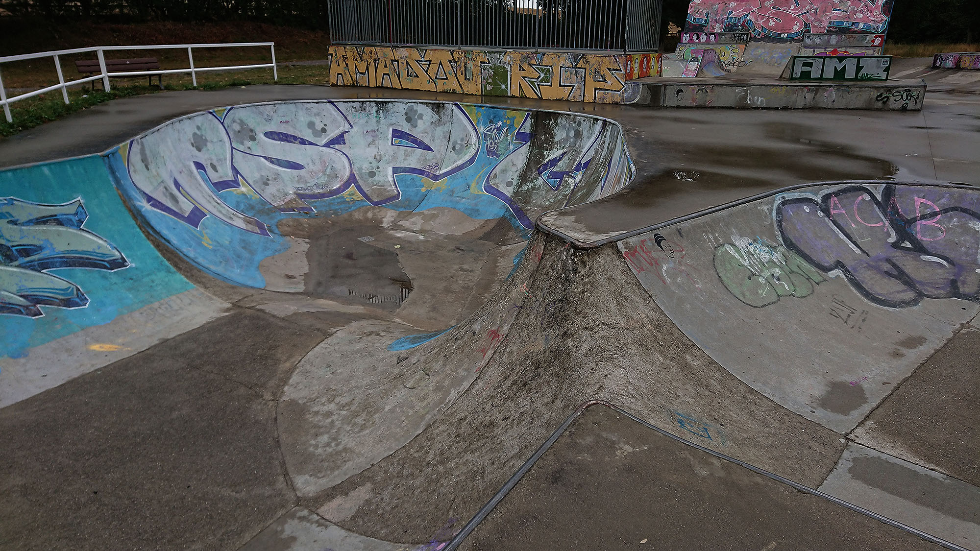 Europe Skatepark Saint Quentin Skate Spot 4/5