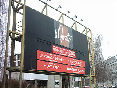 Le Quartz Plaza Brest Skate Spot 4/5