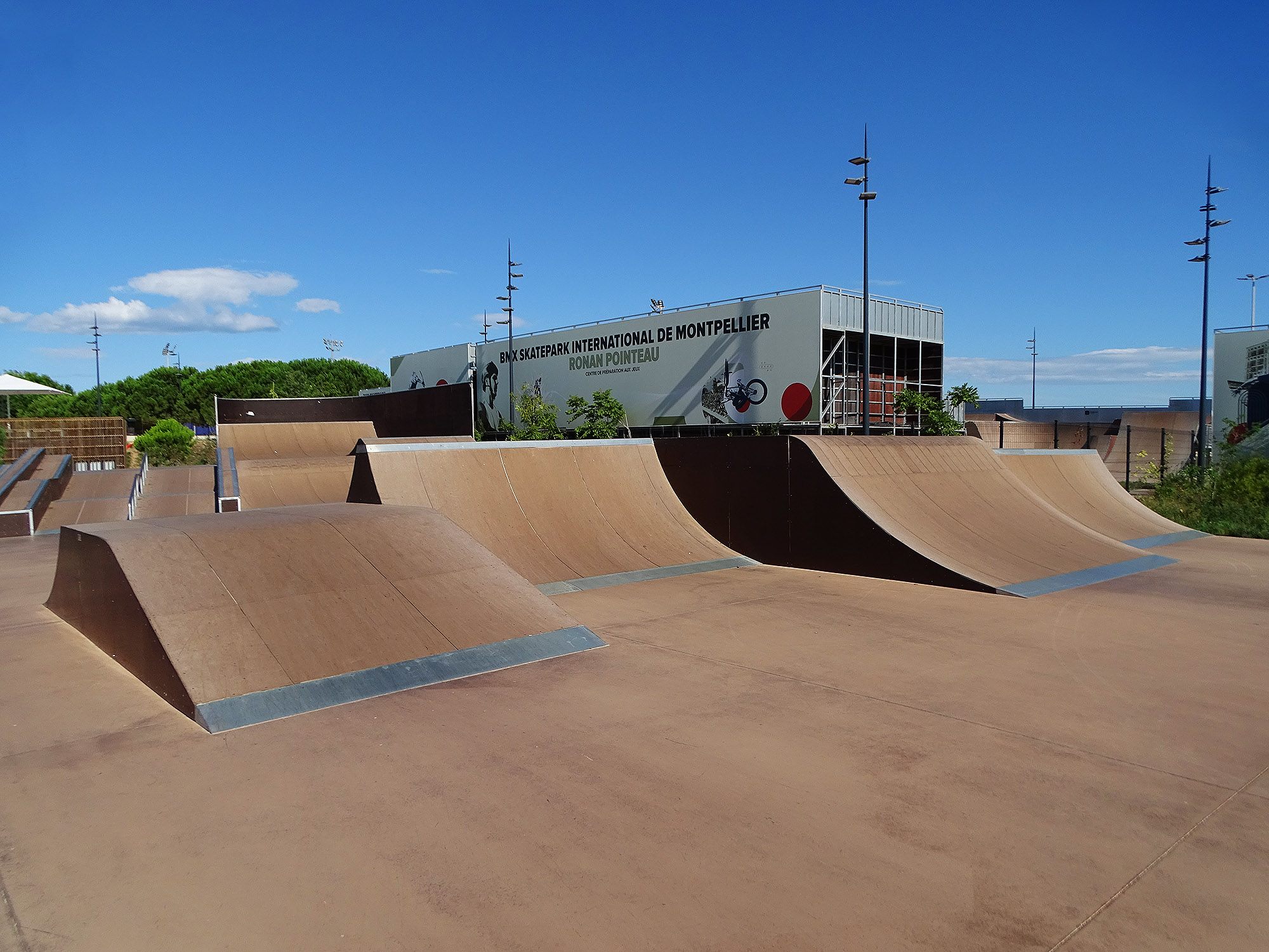 Grammont Park Skatepark Montpellier Skate Spot 5/5