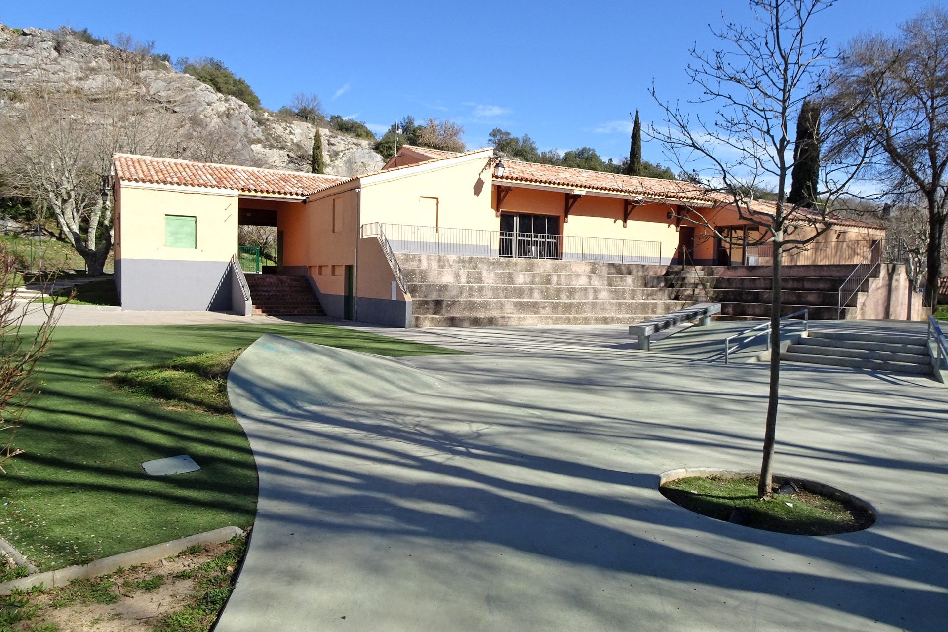 Salle Boschero Skatepark Bras Skate Spot 3/5