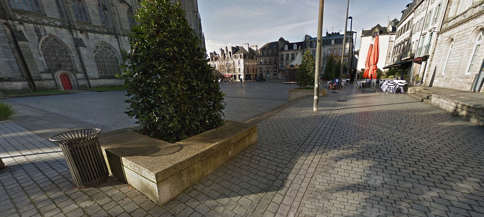 Cathédrale Spot Street Quimper Skate Spot 3/5