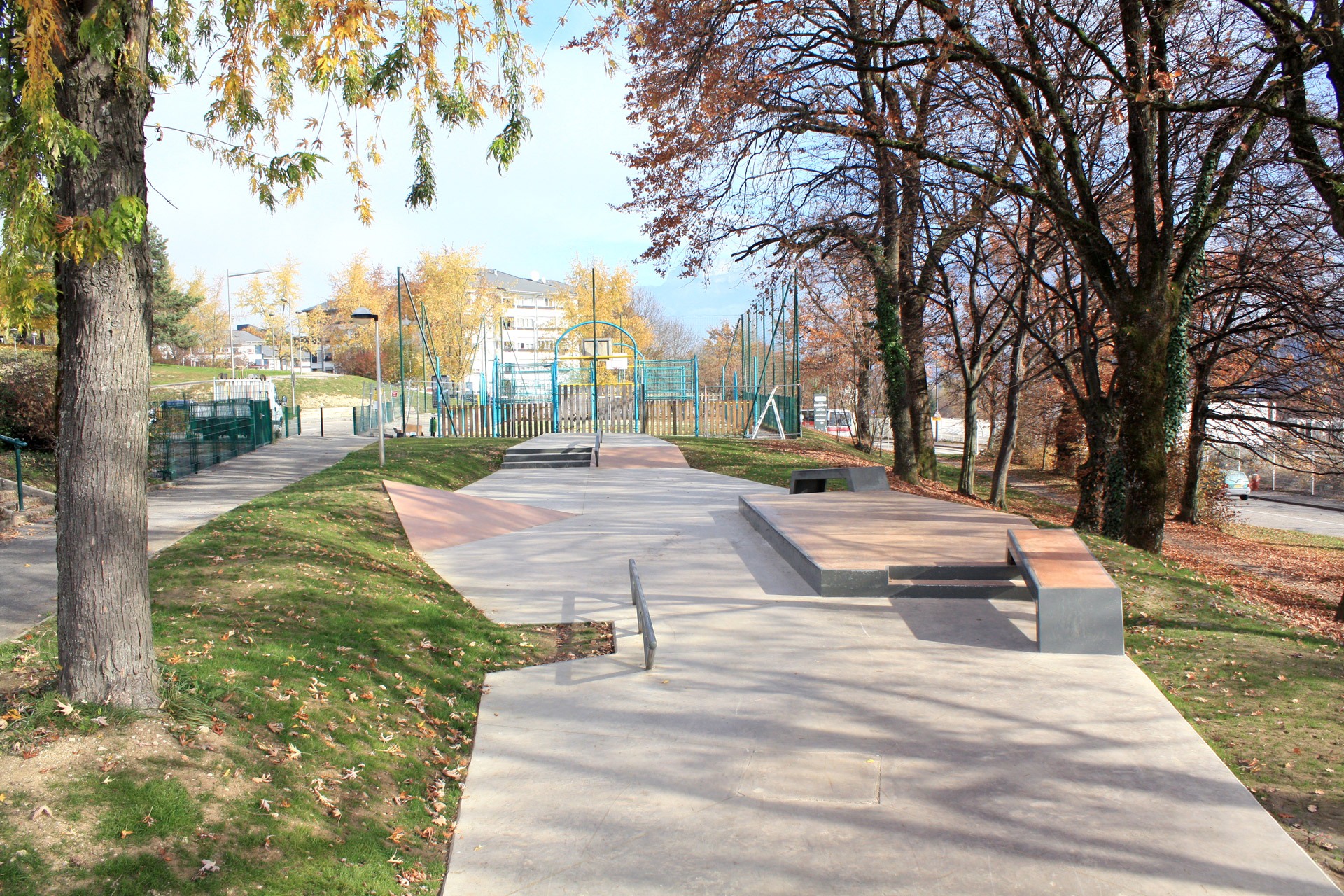 Seynod Skatepark Annecy Skate Spot 4/5