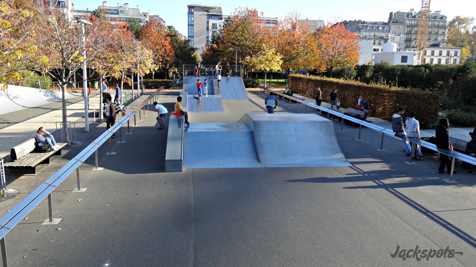 Martin Luther King Skatepark Paris Skate Spot 3/5