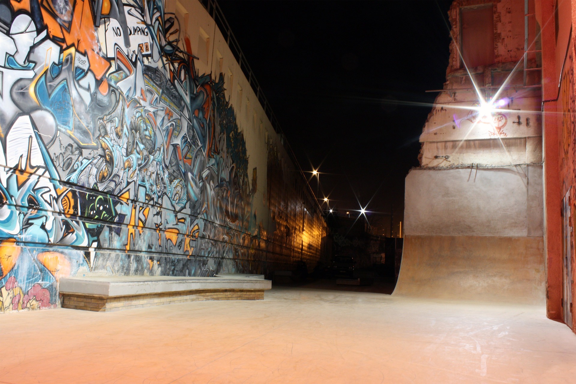 La Friche Skatepark Marseille Skate Spot 5/5
