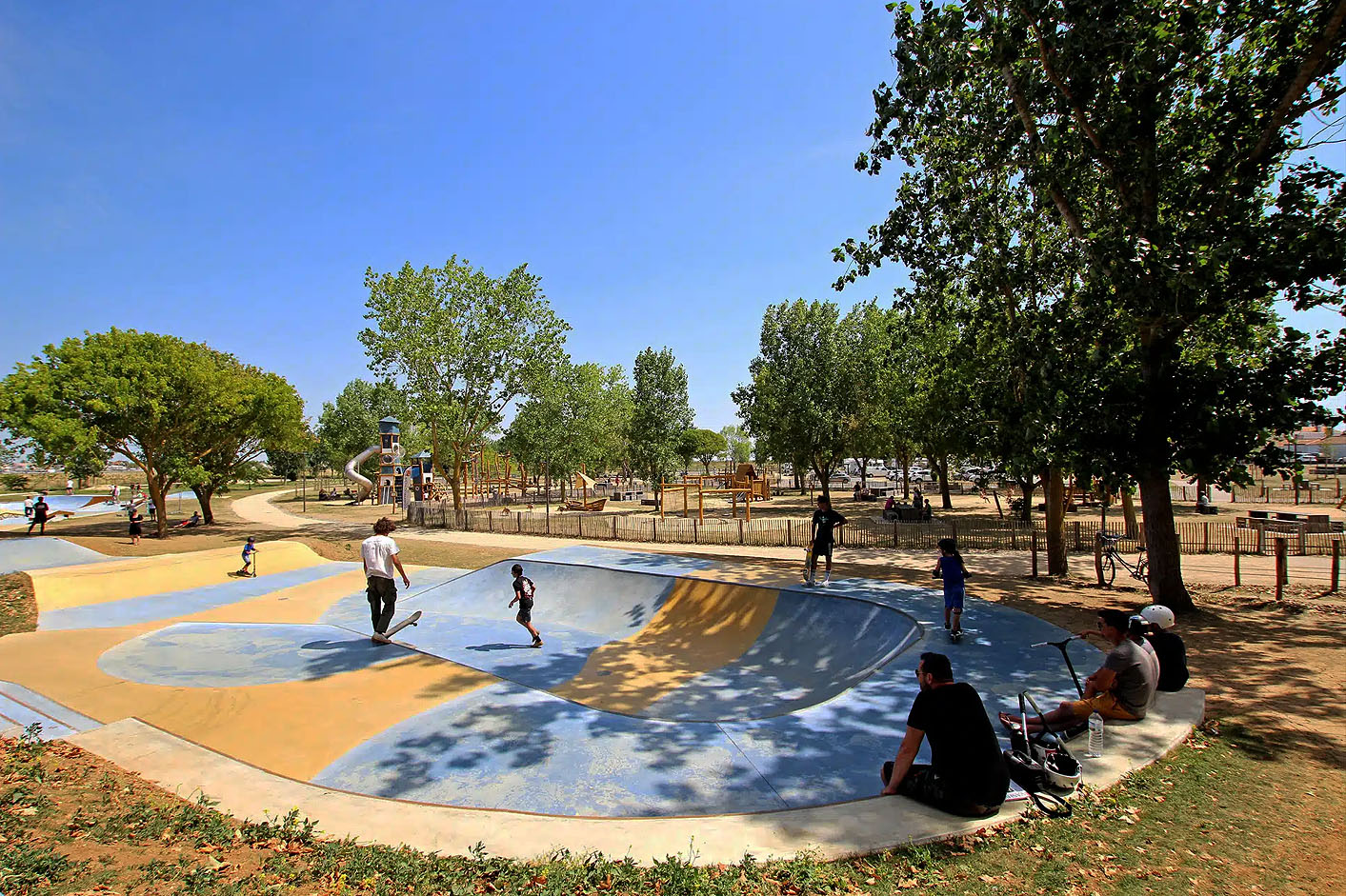 La Faute sur Mer Skatepark L' Aiguillon la Presqu'île Skate Spot 5/5