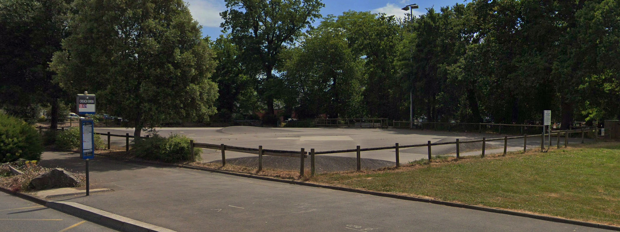 Creac'h Gwen Skatepark Quimper Skate Spot 1/5