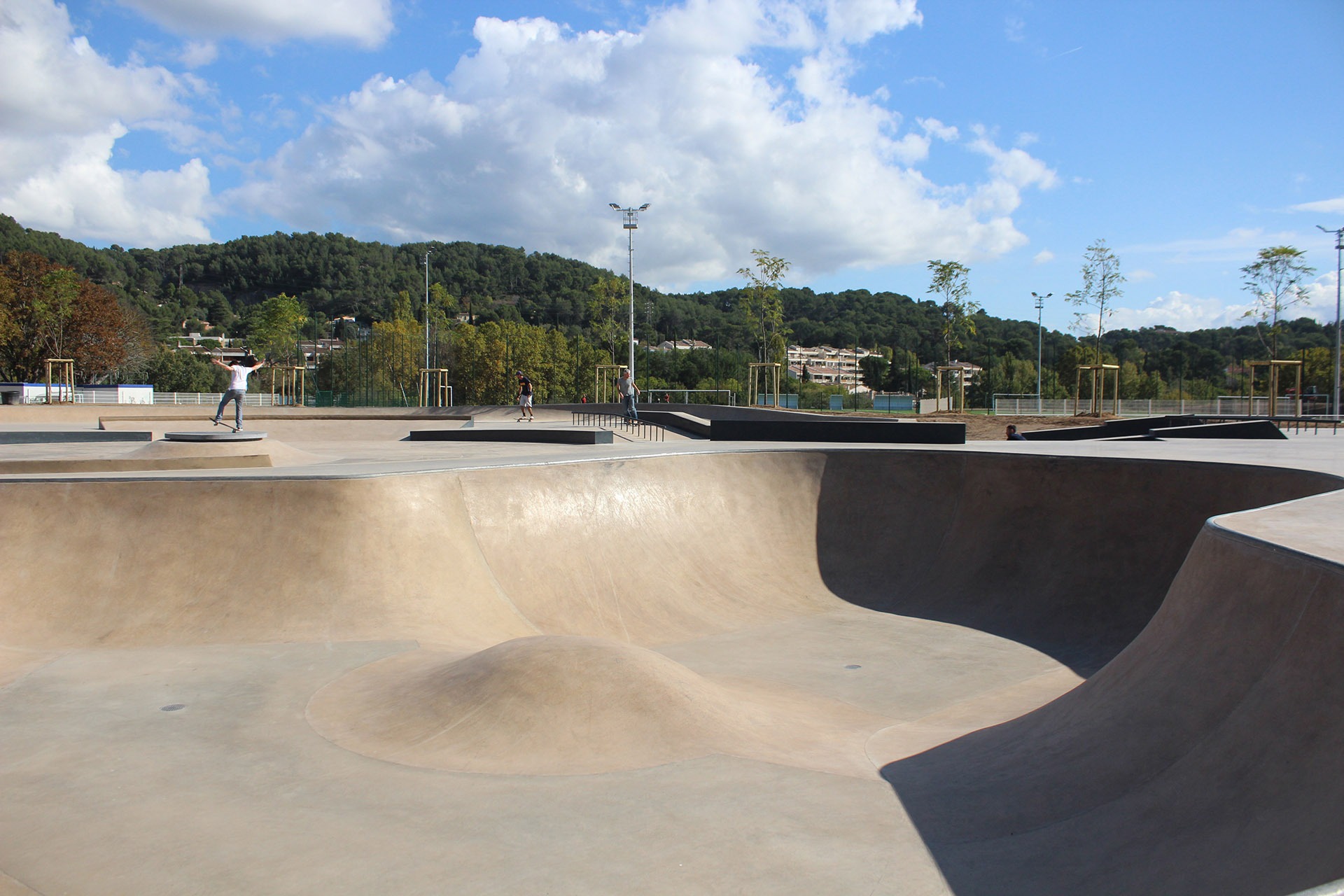 Carcassonne Skatepark Aix en Provence Skate Spot 4/5