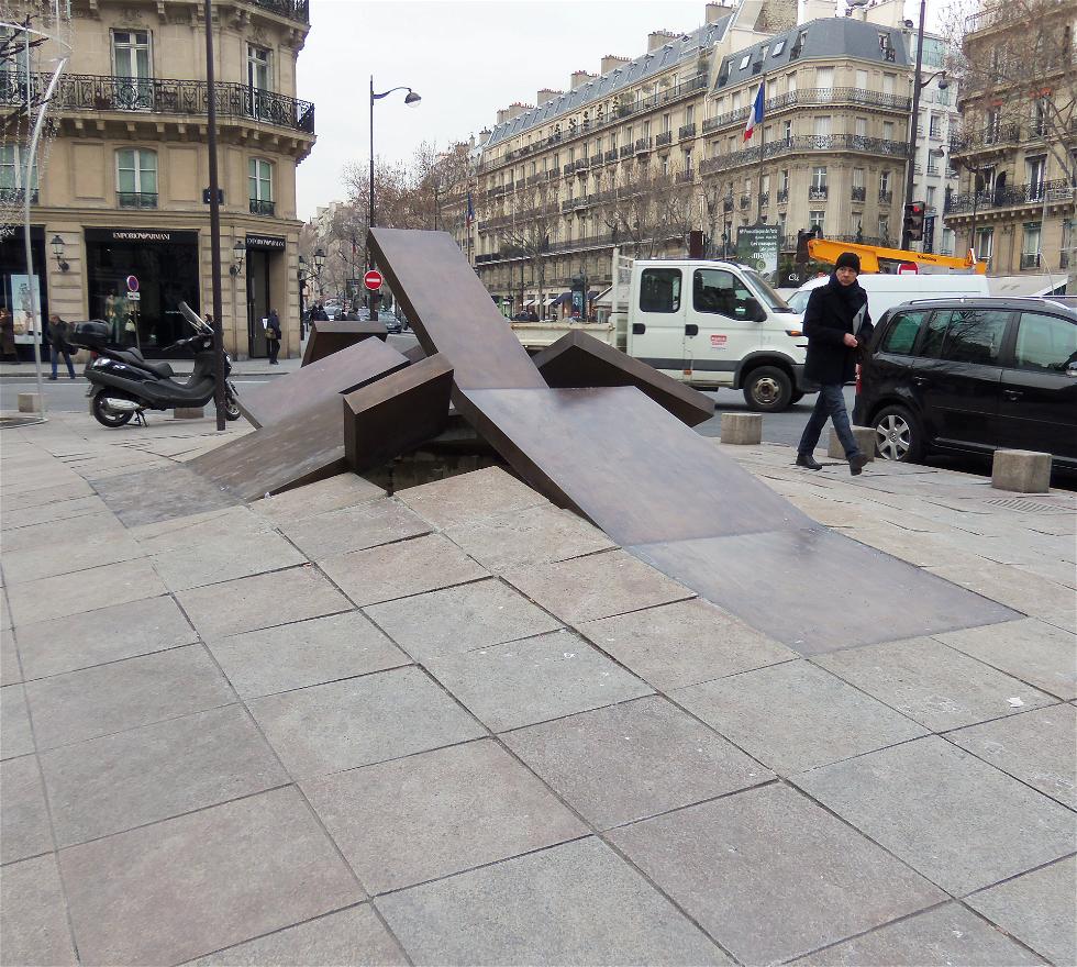 Fontaine de l' Embâcle Paris Skate Spot