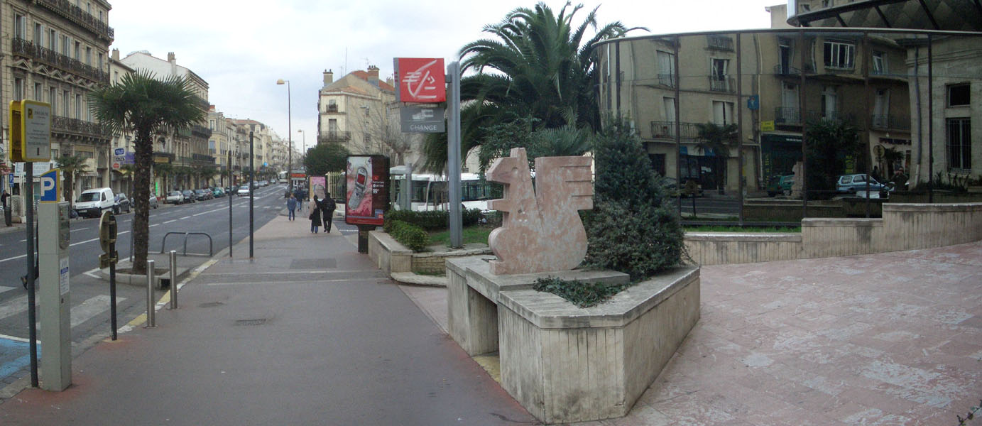Caisse d' Epargne Béziers Skate Spot